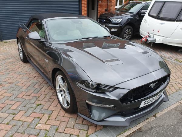 Mustang Grey Convertible - SG19 EXE